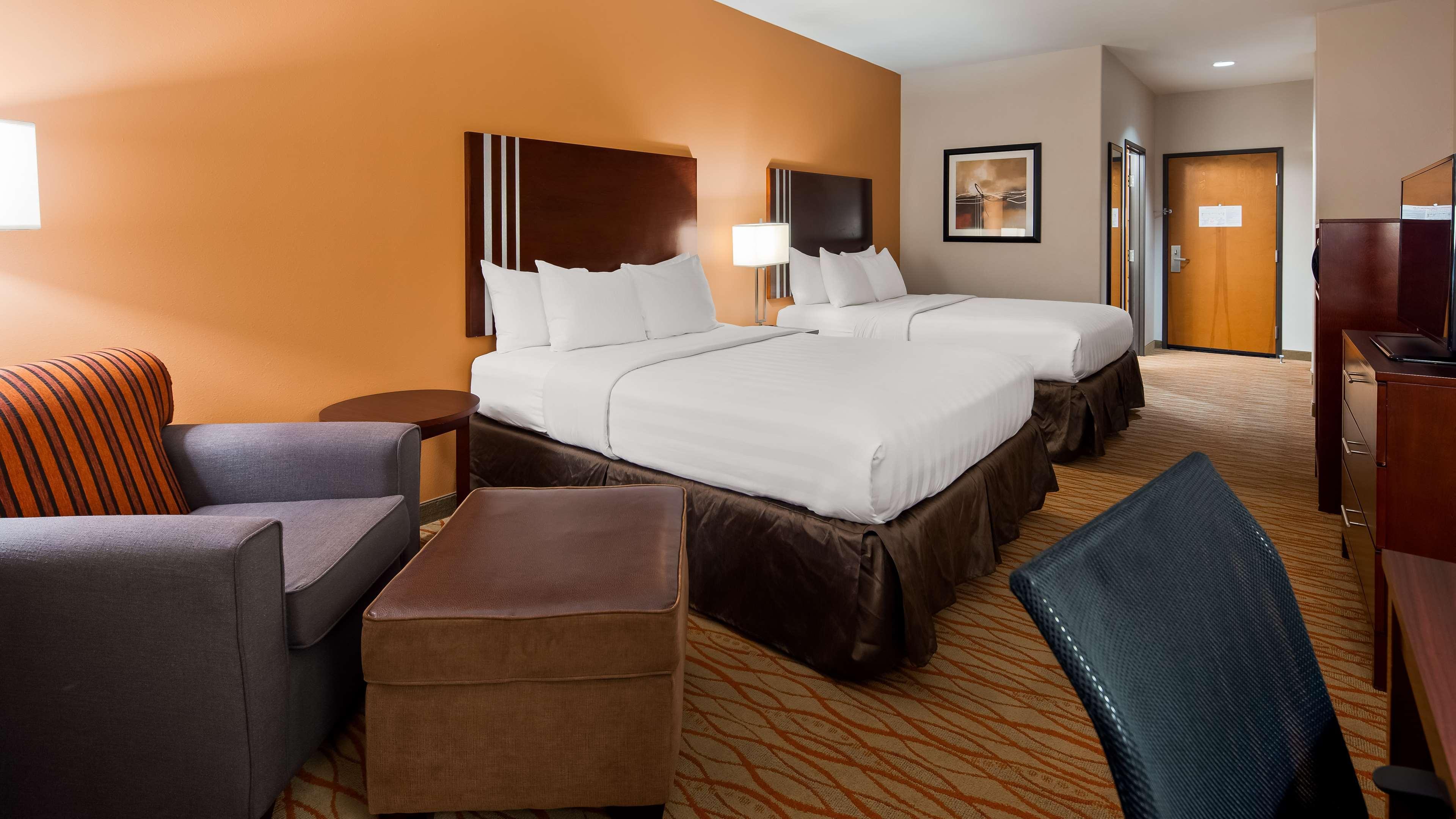 Hotel Western & Spring