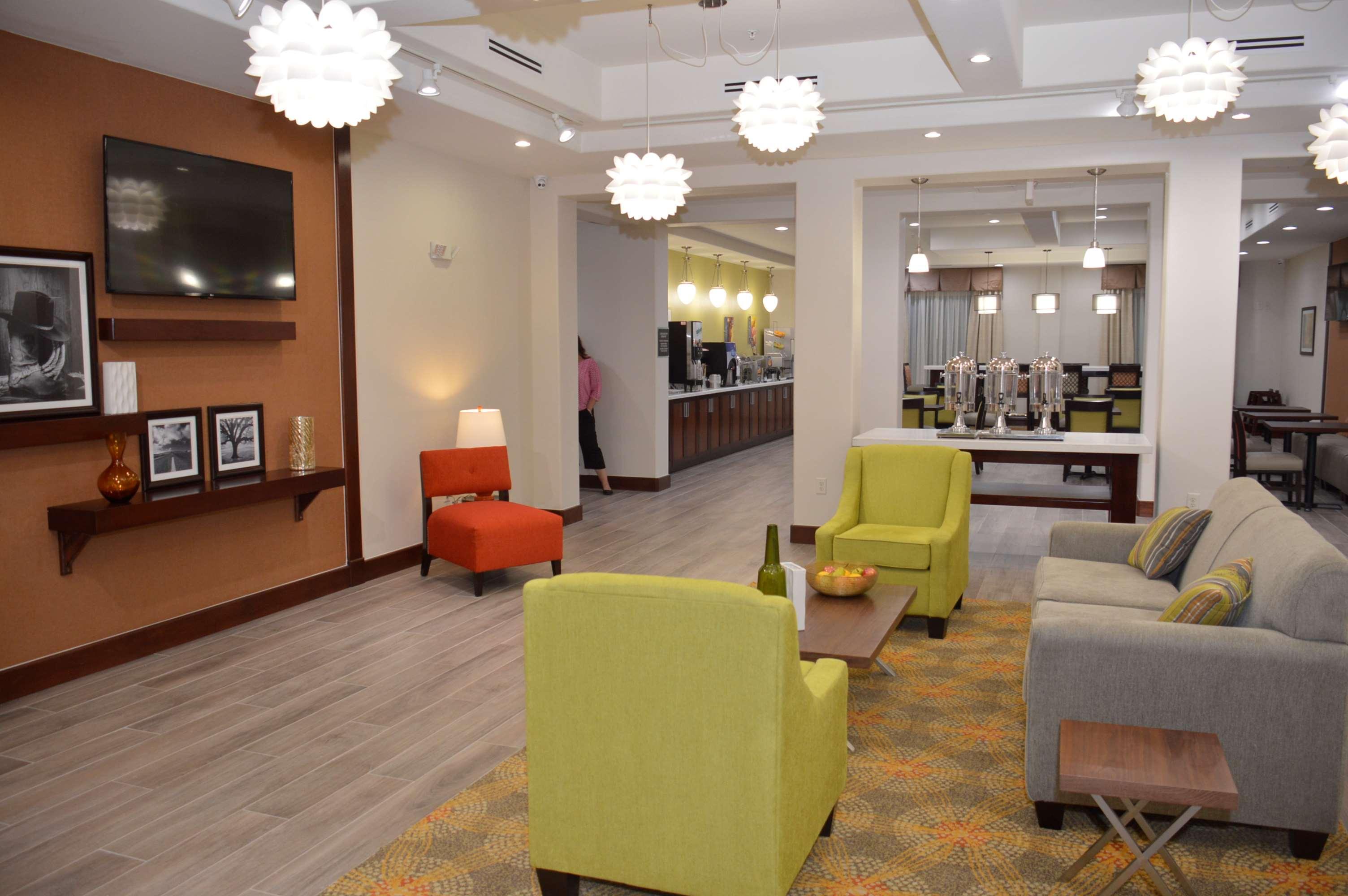 Hotel Western & Spring